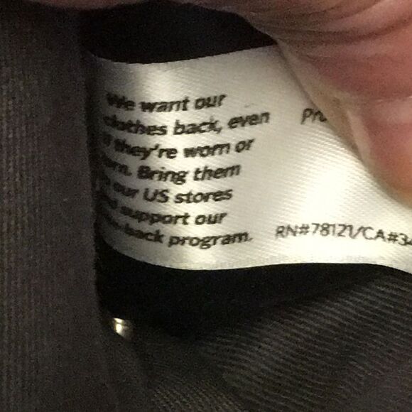 Eileen Fisher Black Leather Half Moon Pouch Cosmetics Case wristlet - Picture 12 of 16